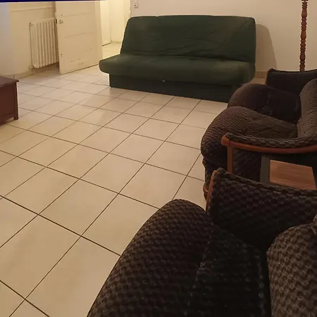 Prázdninový dům Maison Entiere Centre-ville De 4 A 12 Personnes *