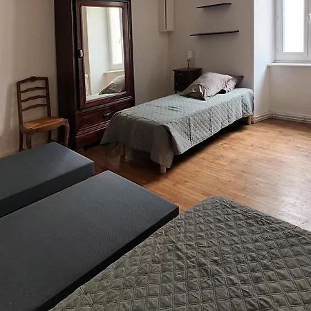 Maison Entiere Centre-Ville 3 Chambres Ruffec (Charente)
